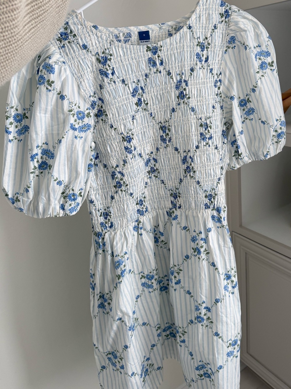 Old Navy Blue Floral Puff Sleeve Smocked Dress